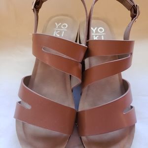 Cute light brown strappy wedge